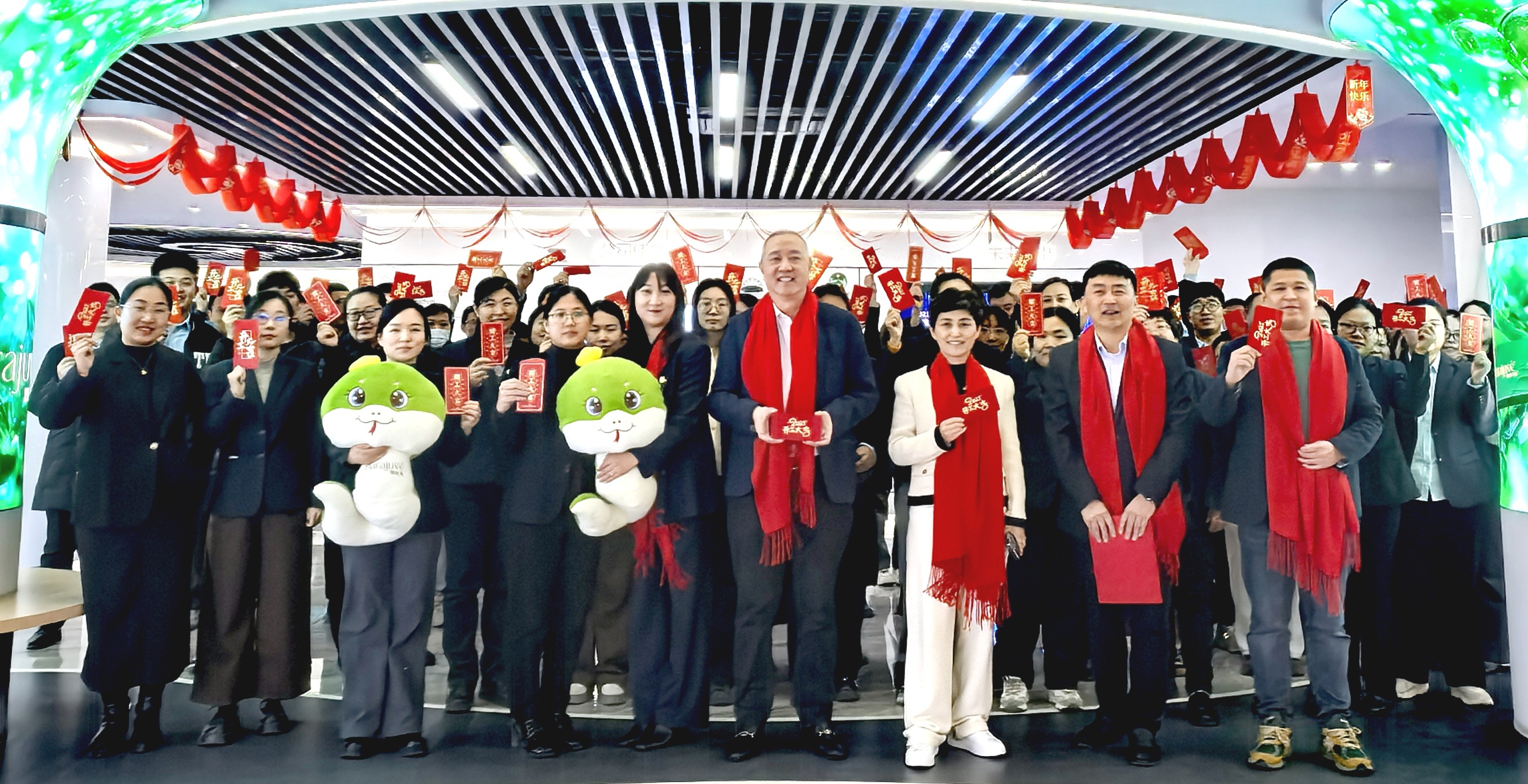 6b5b9b83905abfc15e2195c648594767_origin(1)